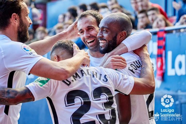 包含格拉纳达实现惊人逆转,反客为主的词条 包含格拉纳达实现惊人逆转,反客为主的词条