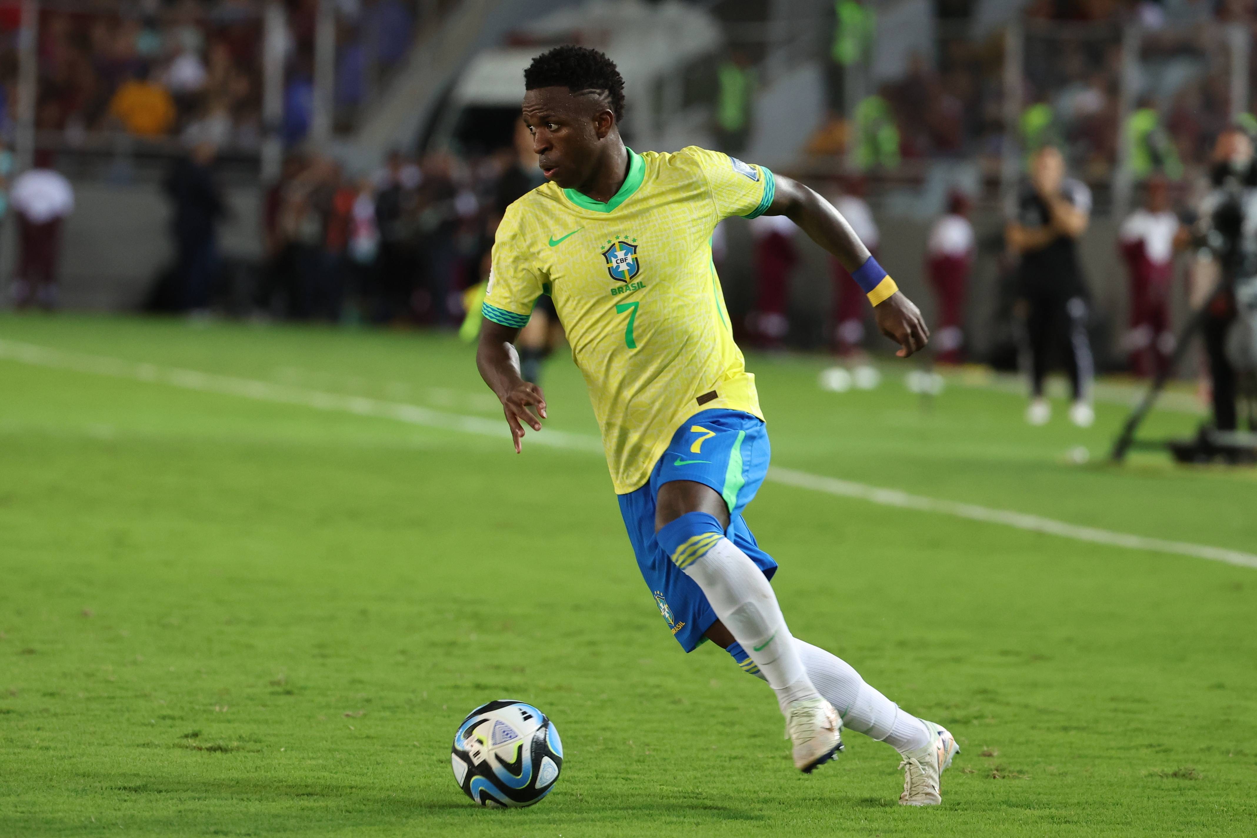 包含篮球比赛男子项目巴西队逆袭夺冠的词条