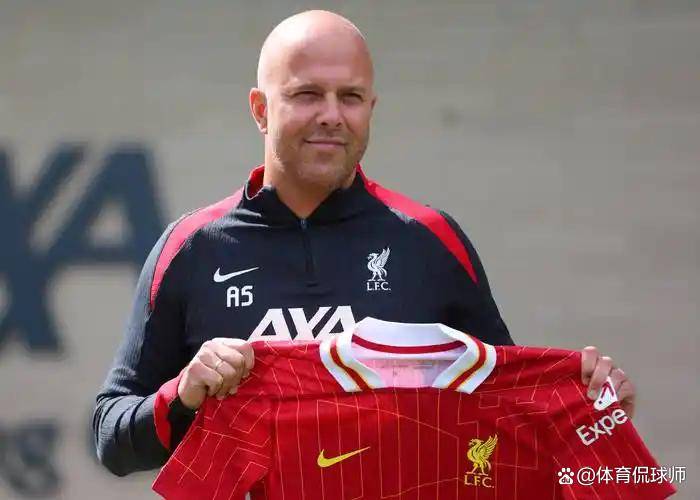 关于利物浦中场因伤缺席,引发球迷争议的信息 关于利物浦中场因伤缺席,引发球迷争议的信息