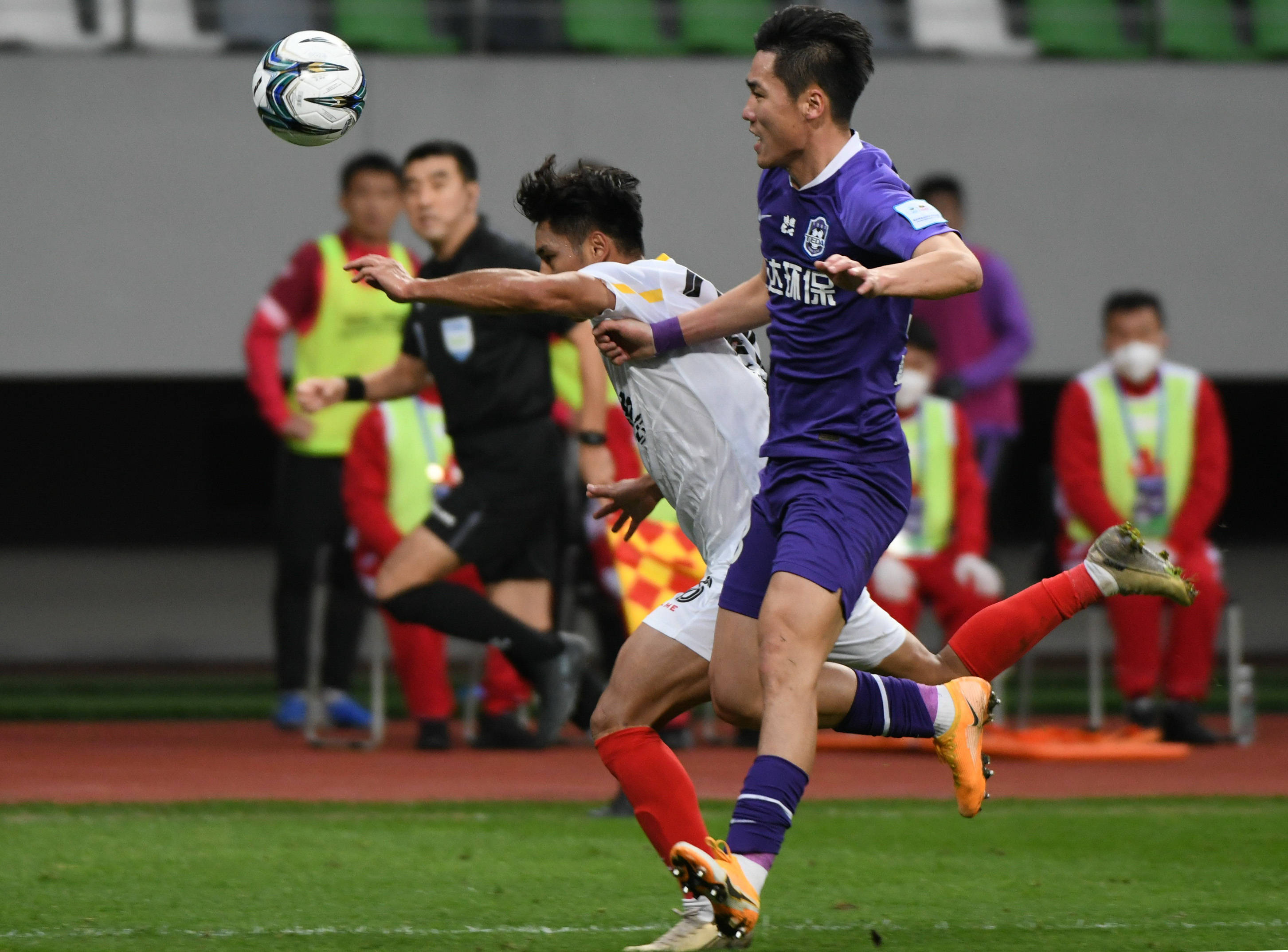 天津泰达成功在周末比赛中取胜的简单介绍