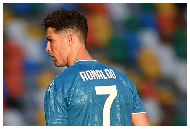 包含尤文图斯加时赢球，取得四连胜的词条