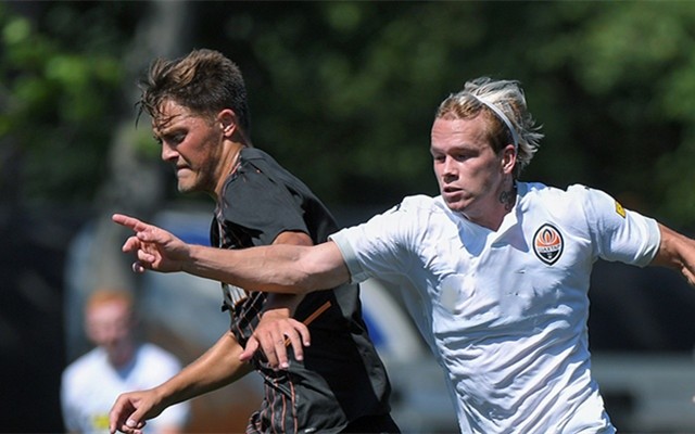 瓦朗谢纳对阵摩纳哥，客场遭遇失利的简单介绍