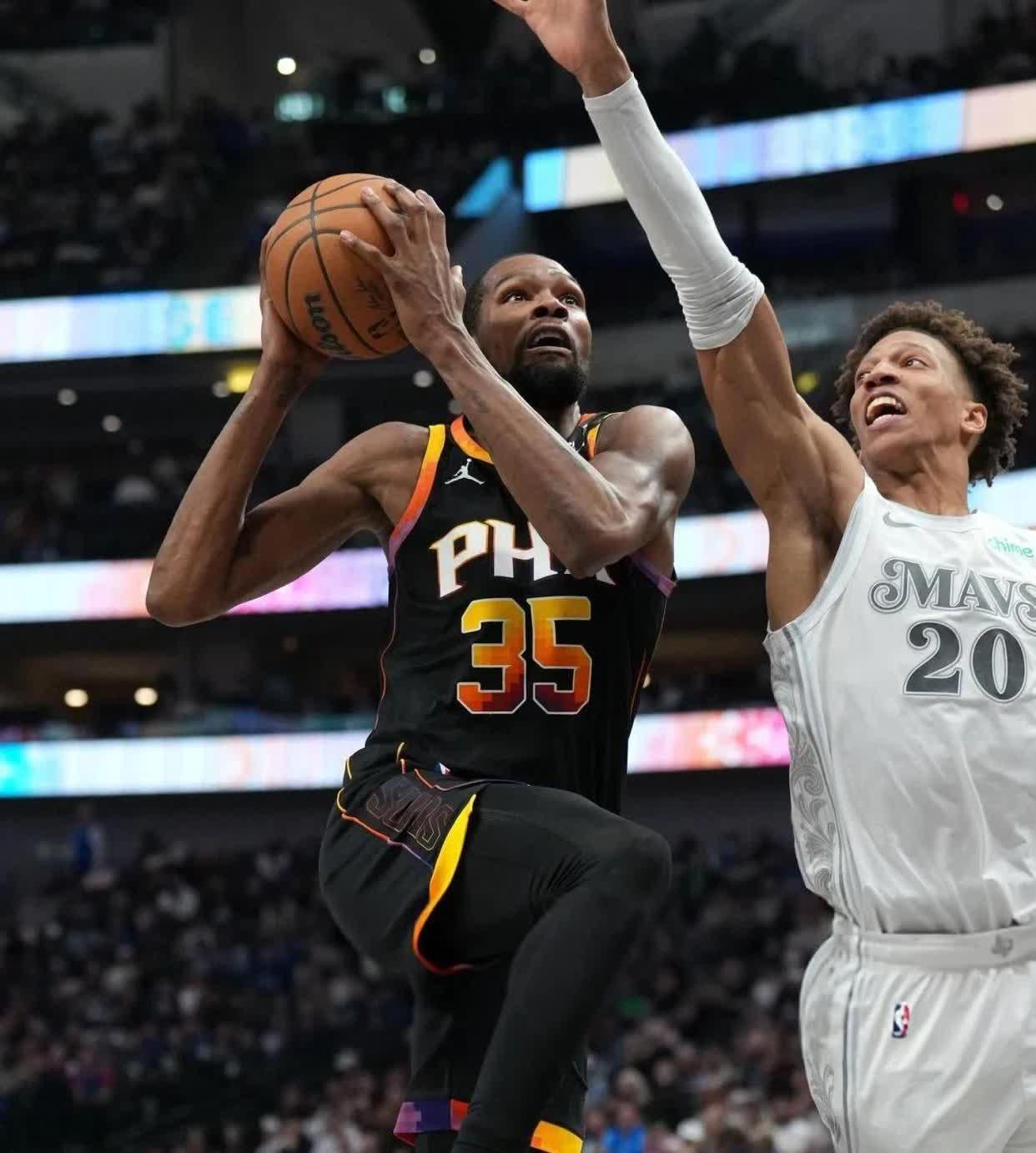 关于西班牙男篮完胜独行侠,克莱打破历史纪录的信息 关于西班牙男篮完胜独行侠,克莱打破历史纪录的信息