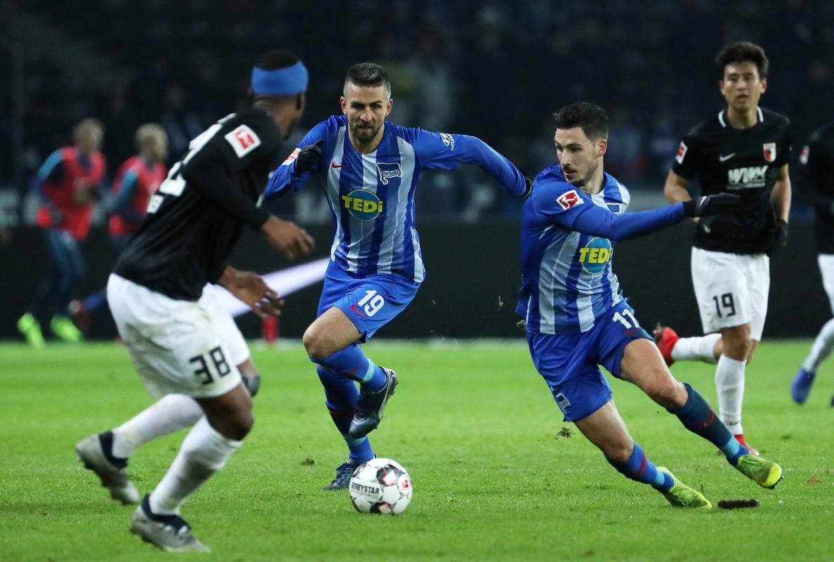 关于柏林赫塔在主场展示实力，勇夺关键胜利的信息