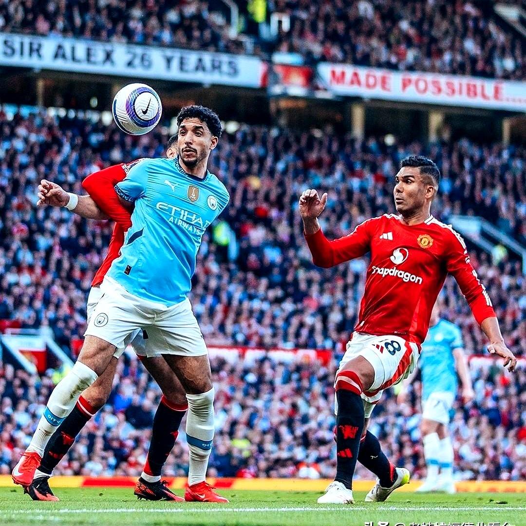 曼联鏖战巴西，皮克惊艳四座的简单介绍