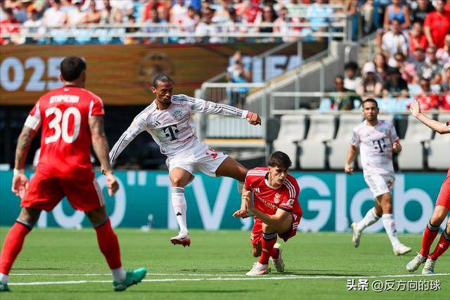 包含拜仁碾压土耳其，萨内带队取胜的词条
