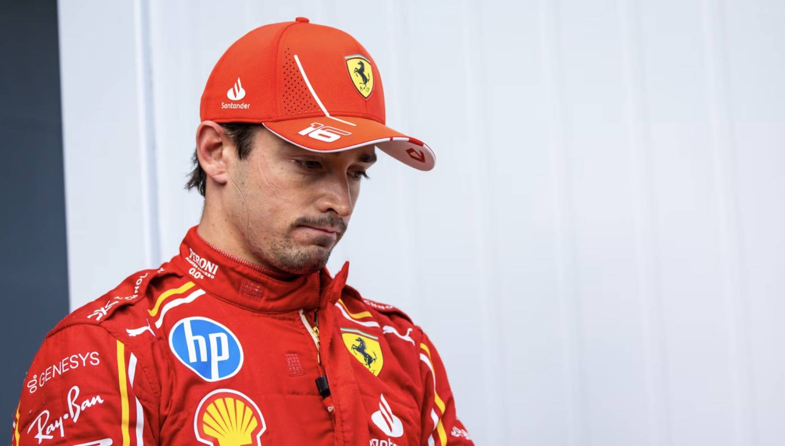 包含梅赛德斯轻取红牛车队，勒克莱尔高光表现的词条