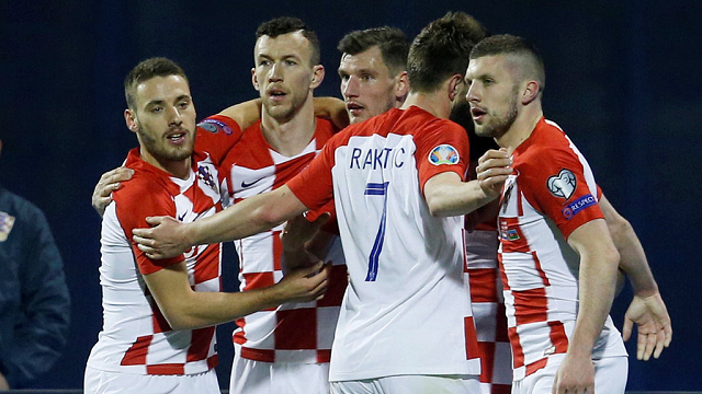 包含克罗地亚横扫马赛，基米希扛起全队的词条