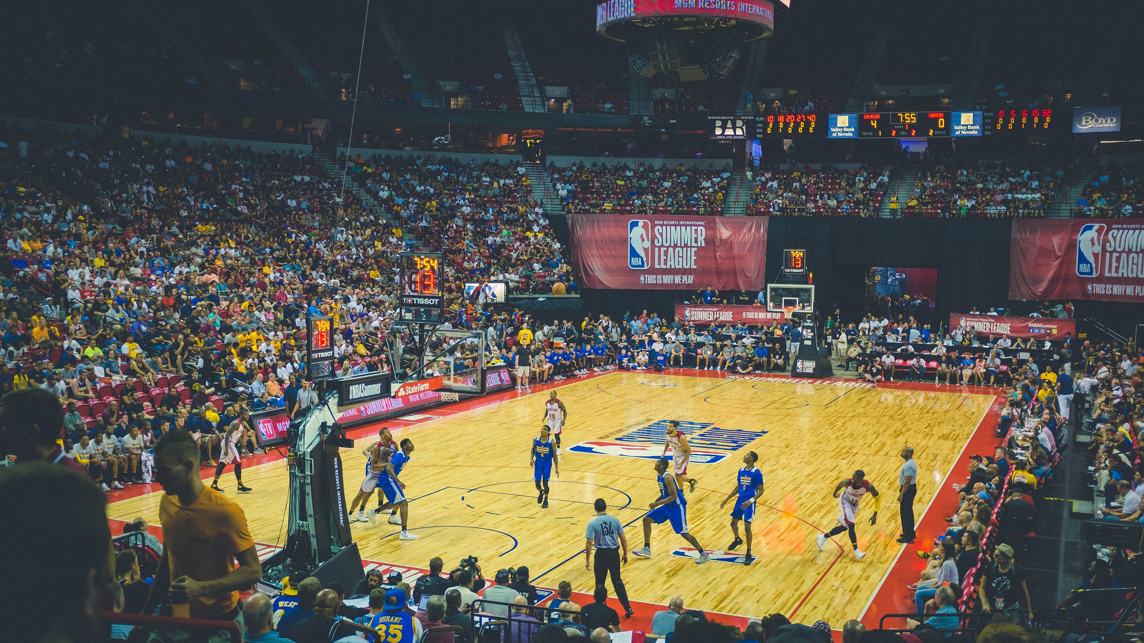 逆转的艺术，梅德韦杰夫如何在美网与法网之间重塑胜利方程式